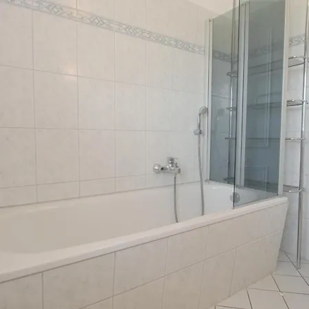 Achtern Diek Haus 1a בית נופש זינקסט